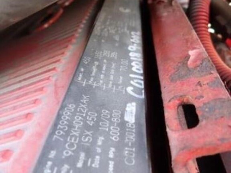 2010-freightliner-cascadia-t/a-hiway-tractor---day-image-28