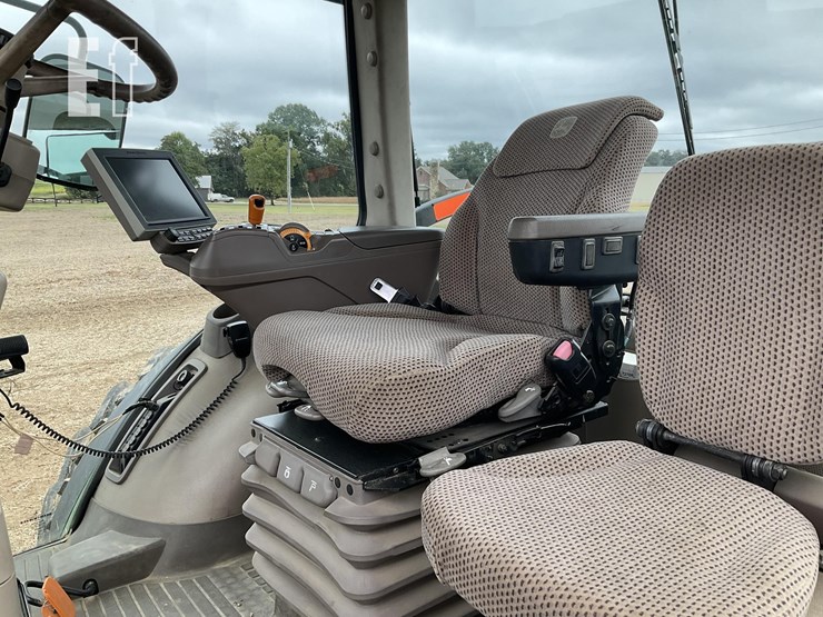 2016-john-deere-7230r-image-8