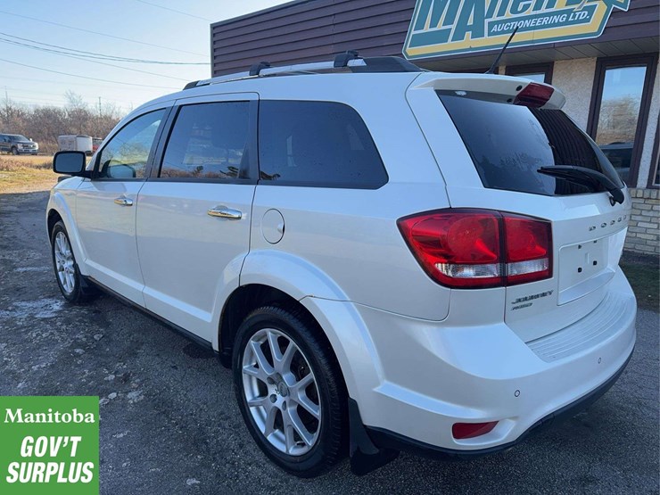 2012-dodge-journey-image-7