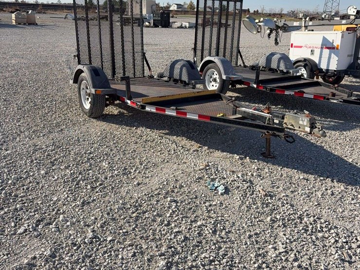 2014-2''-ball-pull-type-trailer,-single-axle-with-ramps,-3500lb-axles-image-1