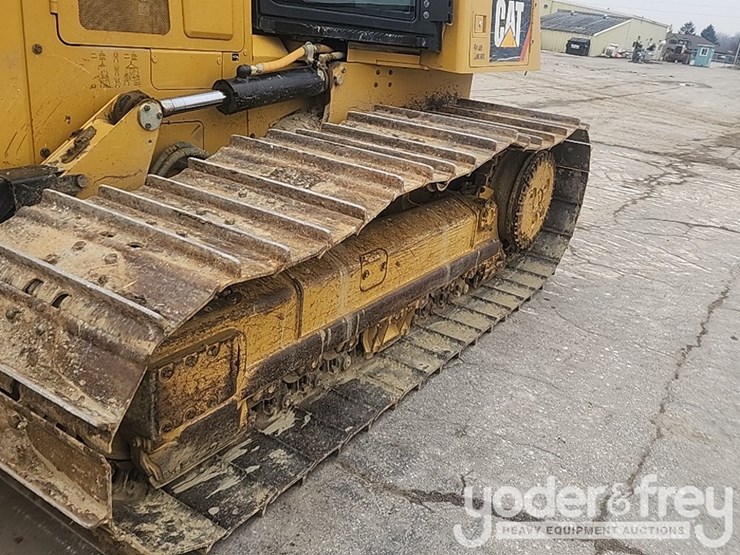 2019-caterpillar-d6k2-lgp-image-15