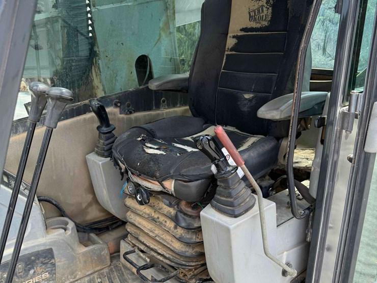 1998-gradall-xl3200-image-17