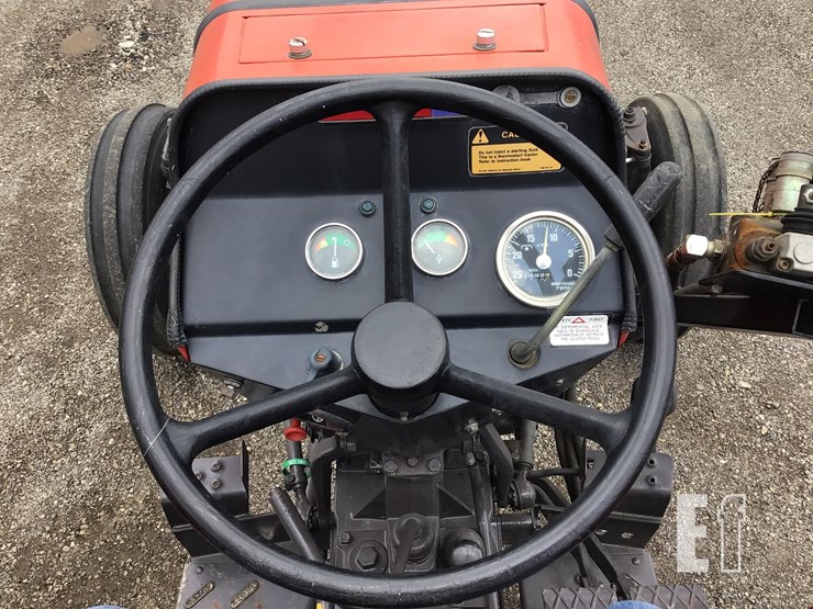 1994-massey-ferguson-231-image-14