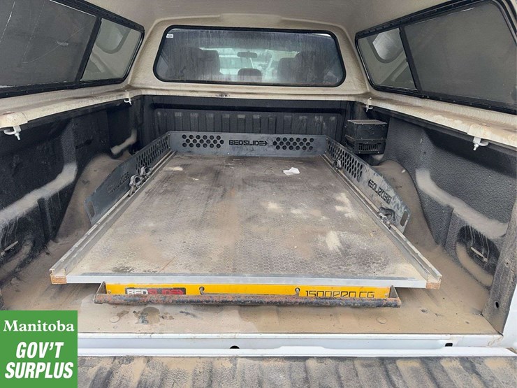 2013-ford-f150-xlt-image-35