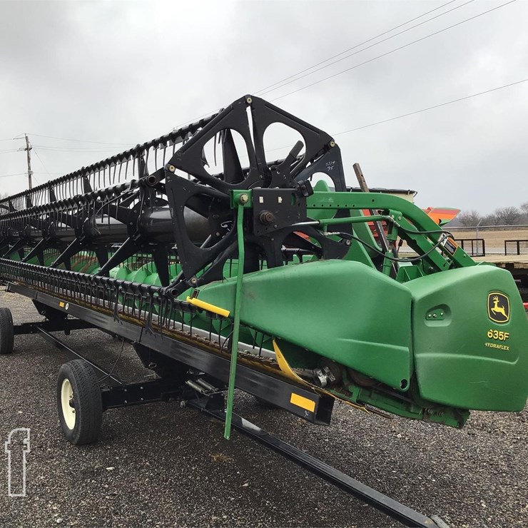 2004 JOHN DEERE 635F