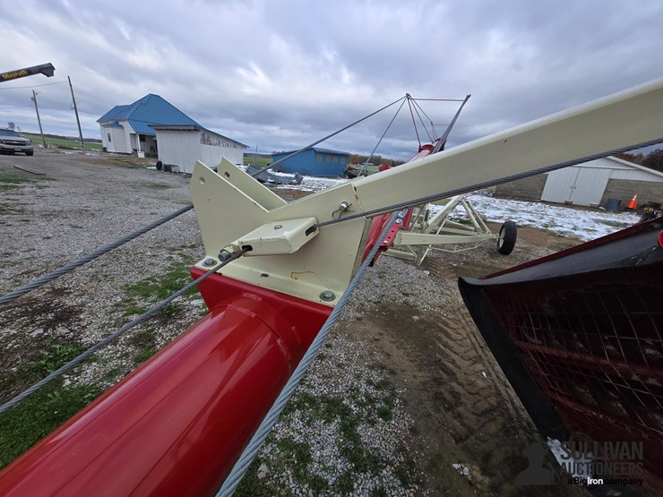 farm-king-y1070tmr-auger-image-18