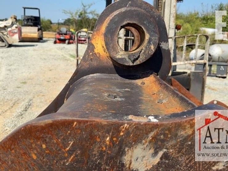 2003-caterpillar-345b-image-36