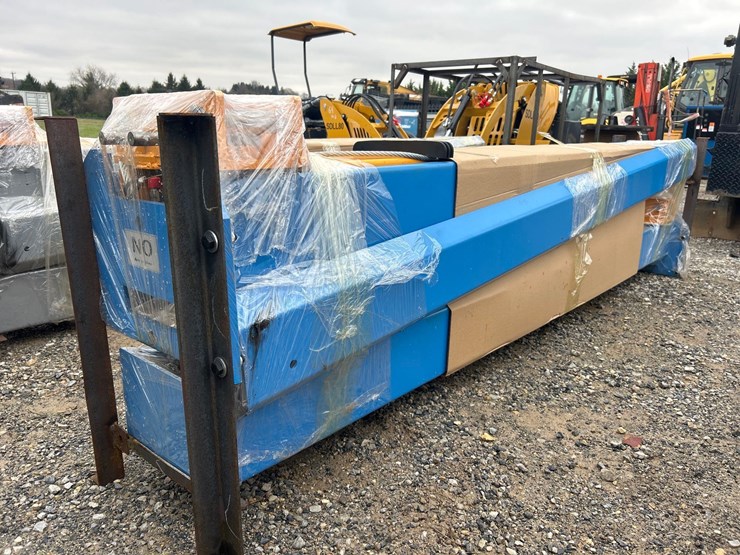 unused-irtpl-10,000lb-two-post-car-lift-image-3