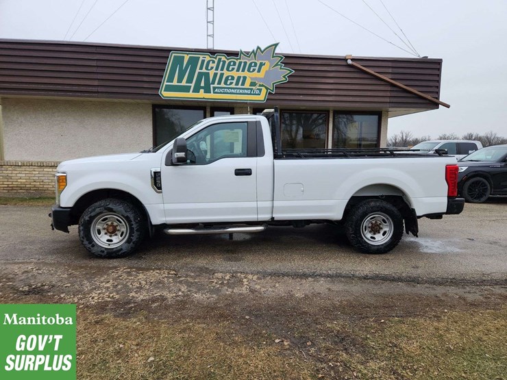 2017-ford-f250-image-2