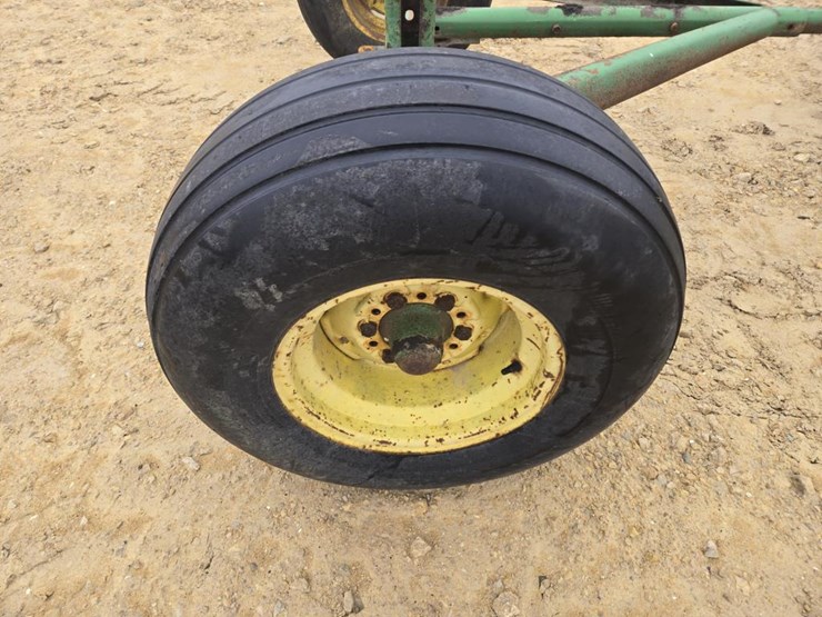 john-deere-1065-image-7