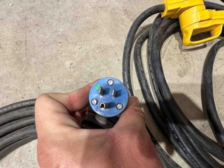 3--high-amp-extension-chords-image-6