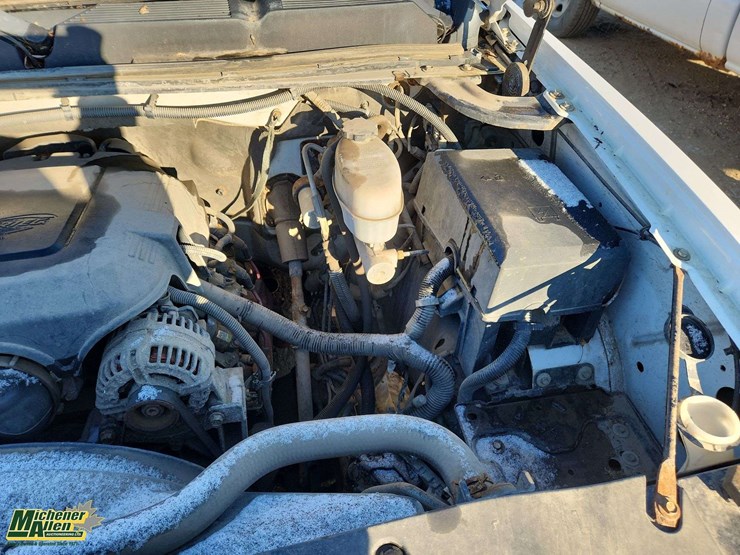 2008-chevrolet-silverado-2500hd-image-19