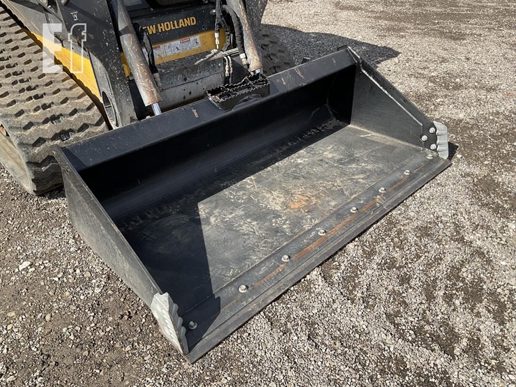 2022-new-holland-c337-image-10