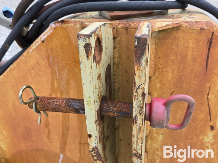 land-pride-3-point-blade-image-11