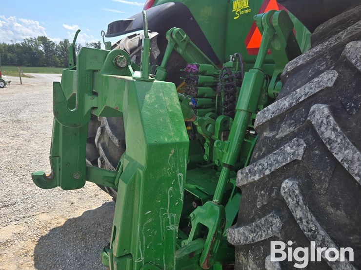 2011-john-deere-8360r-image-14
