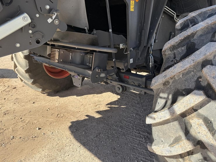 2022-claas-lexion-7500-image-79