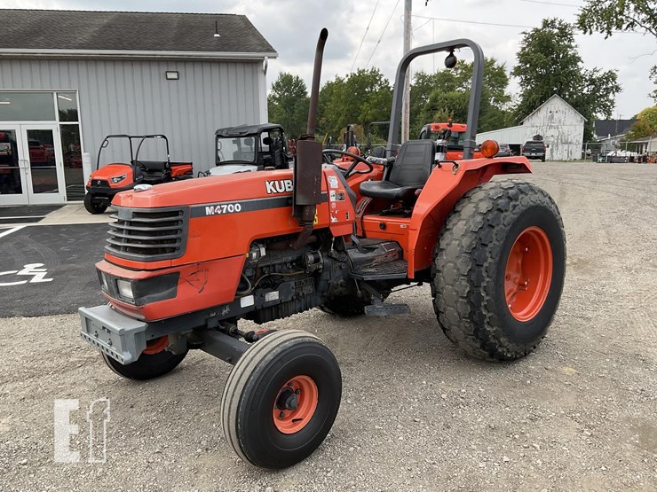 1997-kubota-m4700-image-1
