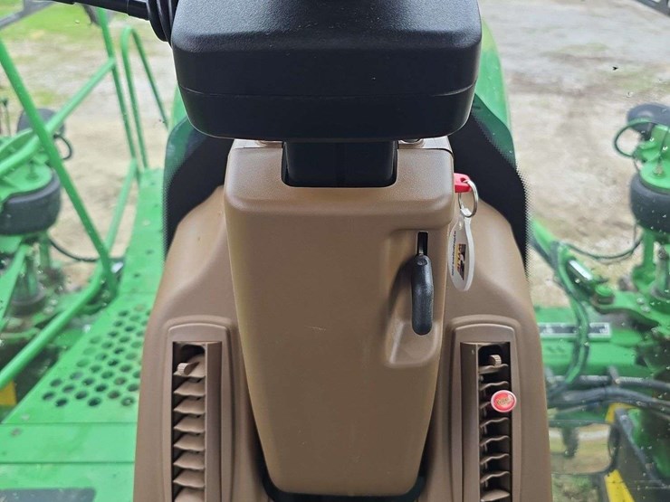 john-deere-4830-image-27