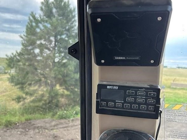 2000-case-570m-xt-image-45