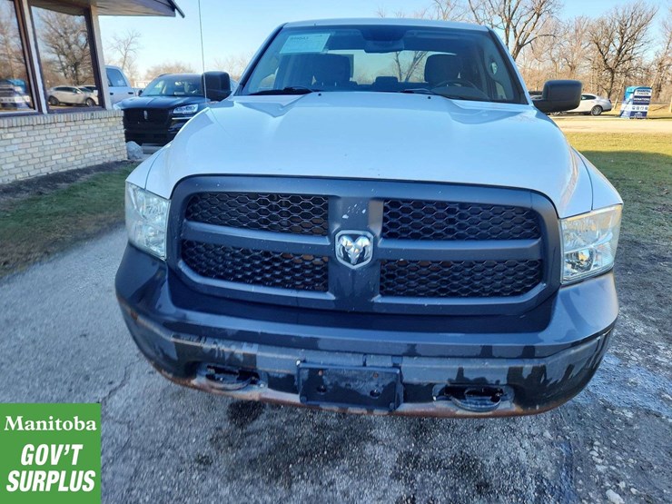 2013-dodge-1500-image-3