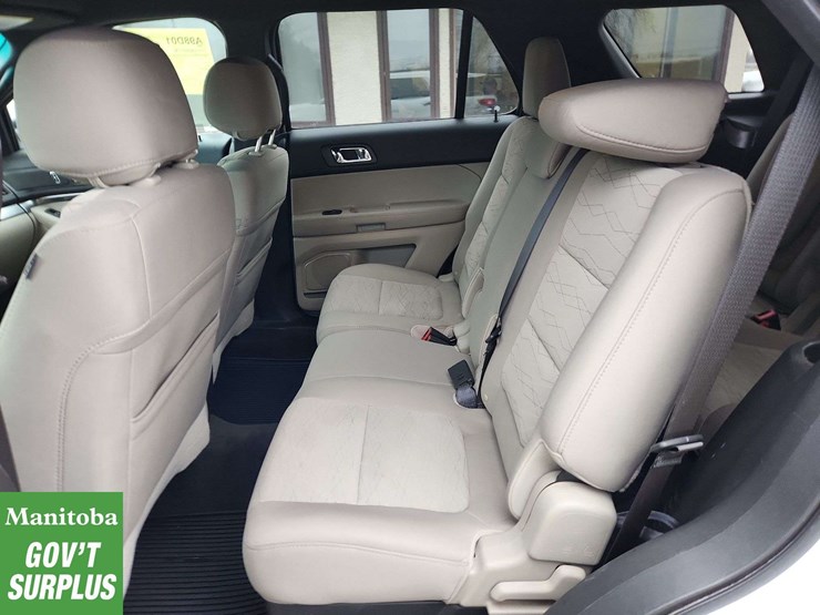 2013-ford-explorer-image-14