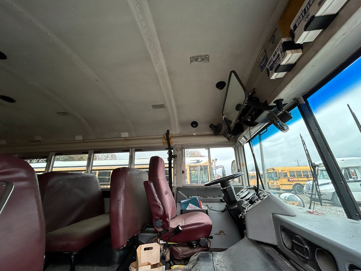 2006-caterpillar-c7-image-19