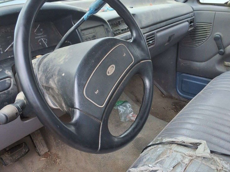 1995-ford-f350-xl-image-5