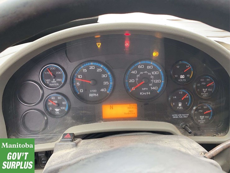 2009-international-workstar-7600-image-40