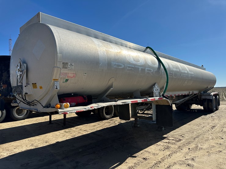 1986-fruehauf-tanker-image-1