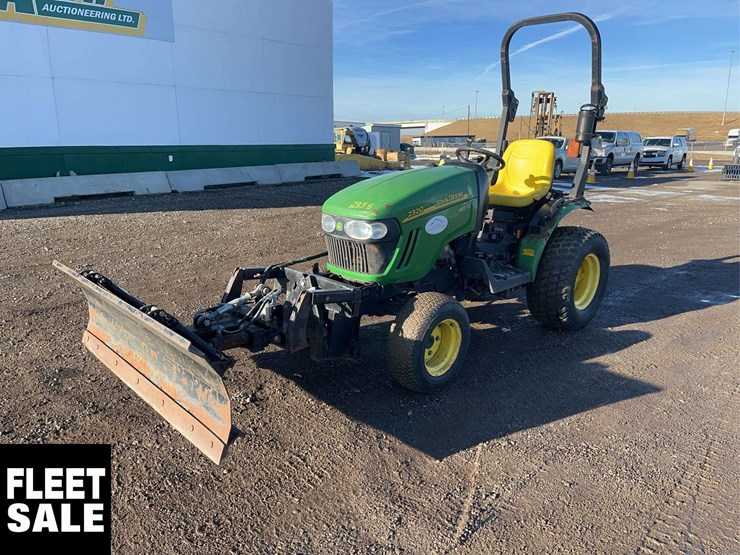 2008-john-deere-2320-image-1