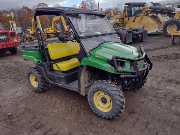 john-deere-gator-image-22