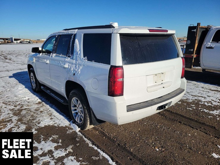 2019-chevrolet-tahoe-image-3