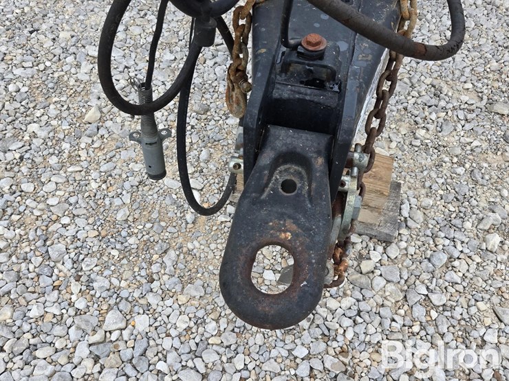 unverferth-130-zone-builder-no-till-ripper-image-9