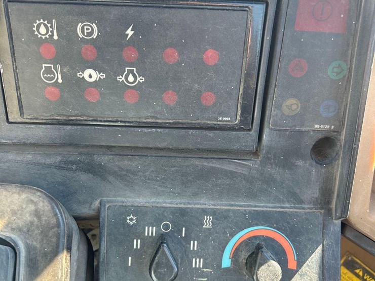 1994-caterpillar-it18-image-23