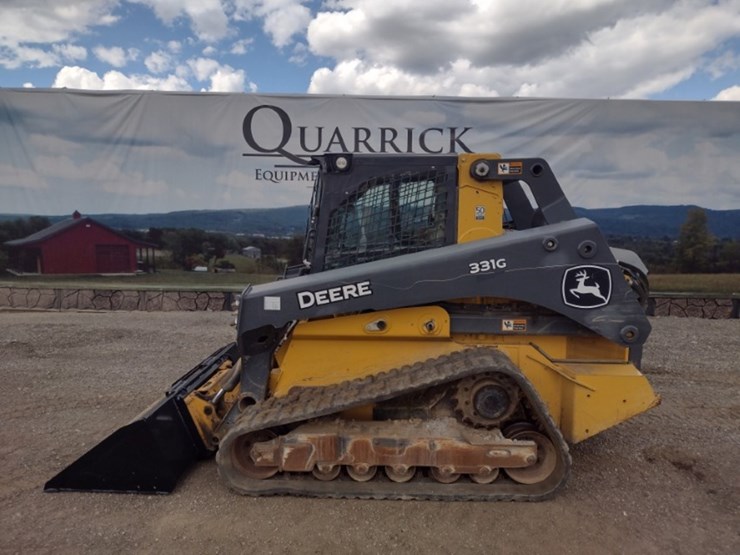 deere-331g-image-1