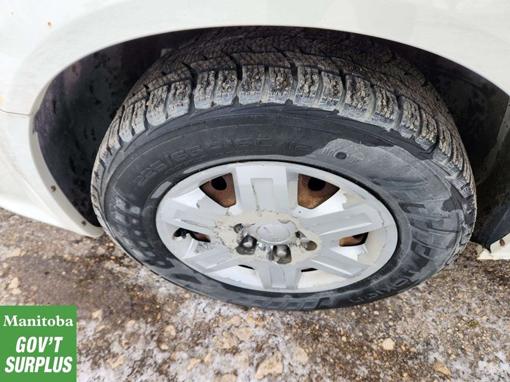 2013-dodge-grand-caravan-se-image-14