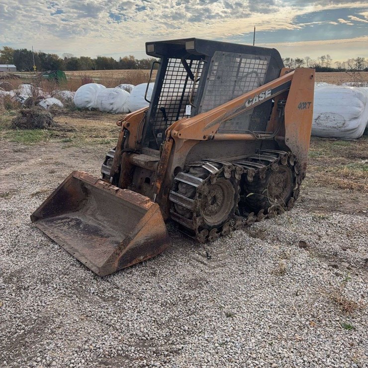 CASE 40XT
