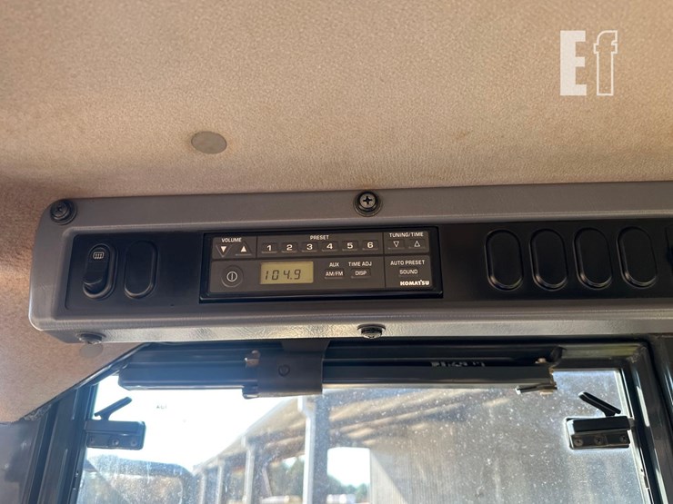 2018-komatsu-wa320-8-image-41