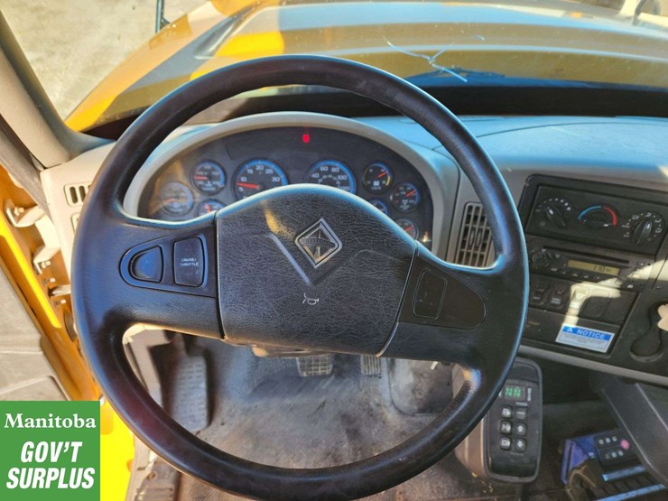 2009-international-workstar-7500-image-62