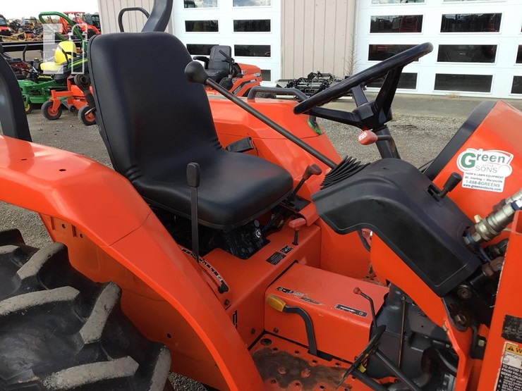 2004-kubota-l3400-image-15