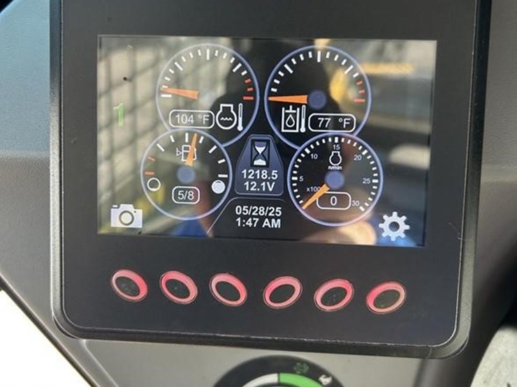 2019-caterpillar-262d3-image-28