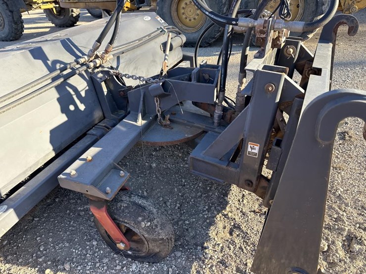 #2051-•-8’-case-sweeper-loader-attachment-image-11