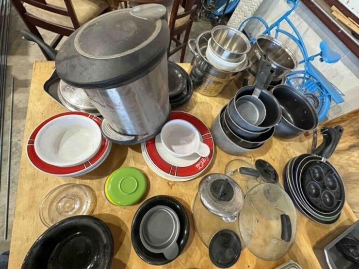 assorted-kitchenware--cups,-pots/pans,-cutlery-image-2
