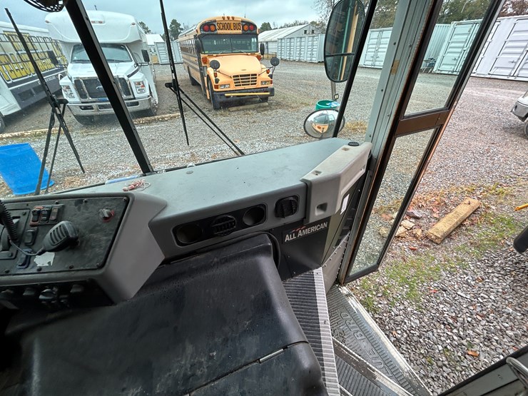 2006-caterpillar-c7-image-33