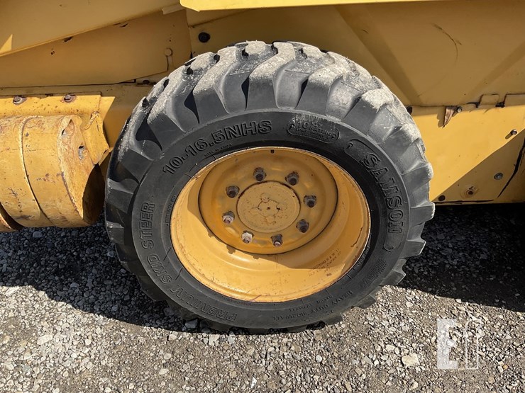 1998-new-holland-lx565-image-14