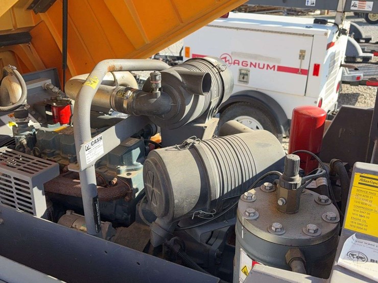 2015-atlas-copco-xas185-image-8