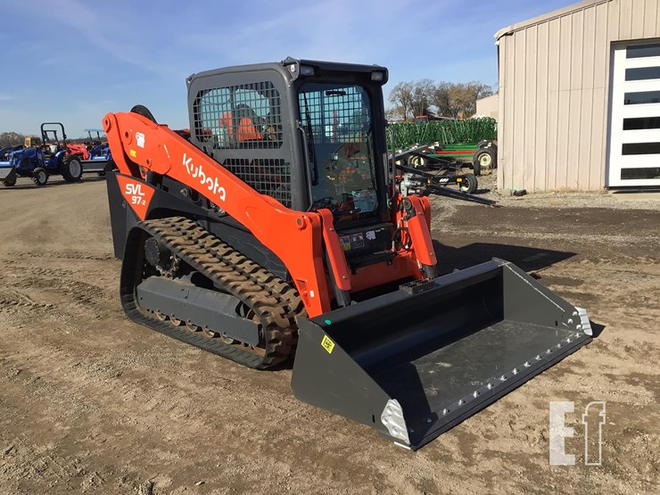 2024-kubota-svl97-2-image-1