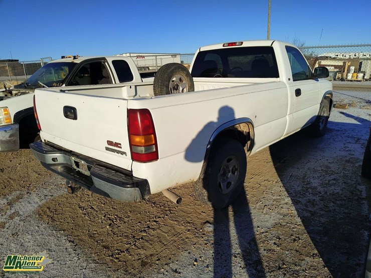 1999-gmc-sierra-1500-image-3