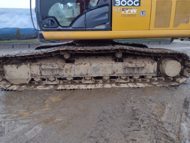 john-deere-300g-excavator-(qea-4079)-image-31