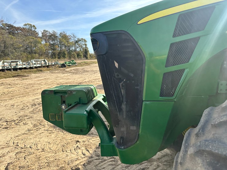 2010-john-deere-8295r-image-30